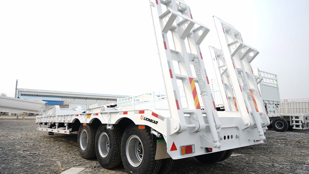 40 - 160 Tons Semi Lowbed Trailer for Sale in Tanzania
